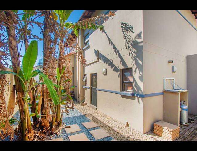 3 BEDROOM HOUSE FOR SALE IN NORTH RIDING